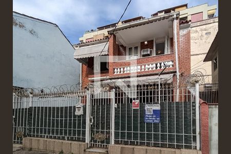 Casa à venda com 147m², 3 quartos e 1 vagaFachada