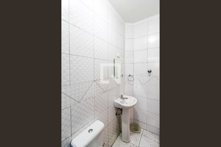 Casa para alugar com 150m², 3 quartos e 1 vaga Casa para alugar com 150m², 3 quartos e 1 vagaBanheiro Suíte