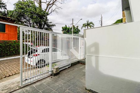 Casa para alugar com 150m², 3 quartos e 1 vaga Casa para alugar com 150m², 3 quartos e 1 vagaGaragem