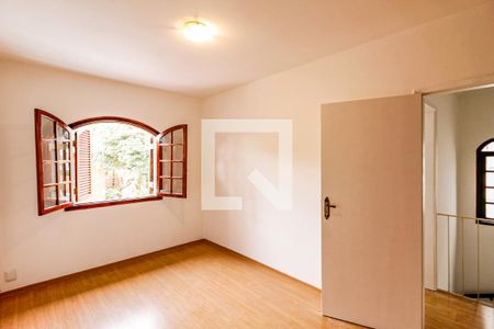 Quarto 2 de casa para alugar com 3 quartos, 150m² em Jardim Petrópolis, São Paulo