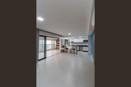 Apartamento à venda com 178m², 4 quartos e 2 vagasSala