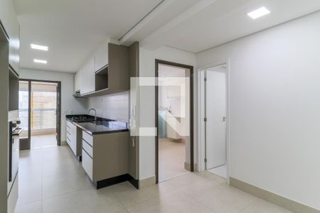Apartamento à venda com 178m², 4 quartos e 2 vagasCozinha