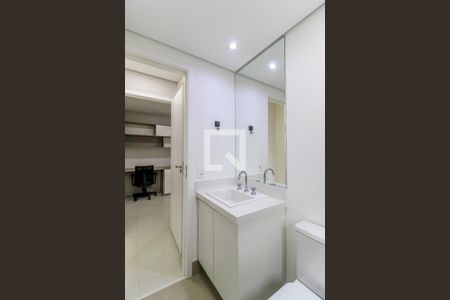 Apartamento à venda com 178m², 4 quartos e 2 vagasBanheiro da Suíte 2