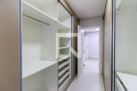 Apartamento à venda com 178m², 4 quartos e 2 vagasCloset da suíte 1