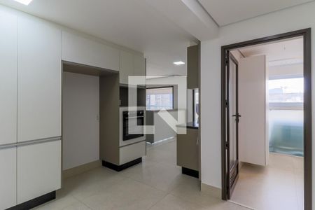 Apartamento à venda com 178m², 4 quartos e 2 vagasCozinha