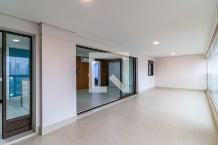 Apartamento à venda com 178m², 4 quartos e 2 vagasVaranda Gourmet