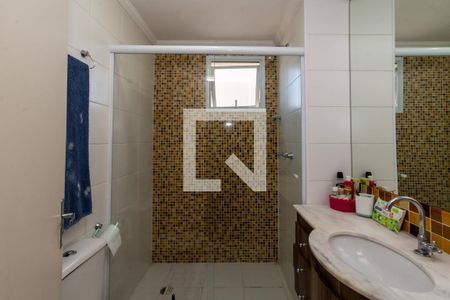 Banheiro de apartamento à venda com 2 quartos, 55m² em Vila Rosalia, Guarulhos