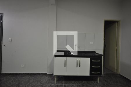Cozinha de apartamento para alugar com 1 quarto, 55m² em Jardim Filhos da Terra, São Paulo