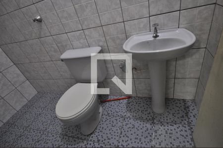 Banheiro de apartamento para alugar com 1 quarto, 55m² em Jardim Filhos da Terra, São Paulo