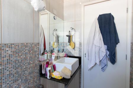 Casa à venda com 182m², 4 quartos e 2 vagas Casa à venda com 182m², 4 quartos e 2 vagasBanheiro Social