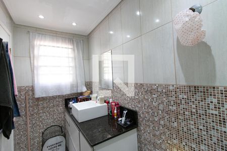 Casa à venda com 182m², 4 quartos e 2 vagas Casa à venda com 182m², 4 quartos e 2 vagasBanheiro do Quarto 3