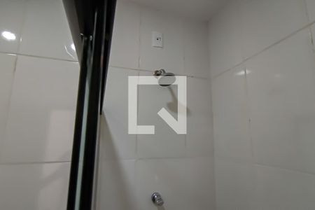 Casa à venda com 135m², 2 quartos e 1 vaga Casa à venda com 135m², 2 quartos e 1 vagaBanheiro