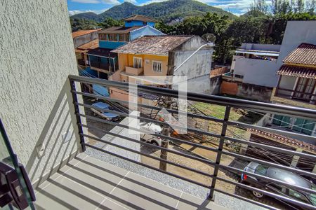 Casa à venda com 135m², 2 quartos e 1 vaga Casa à venda com 135m², 2 quartos e 1 vagaVaranda