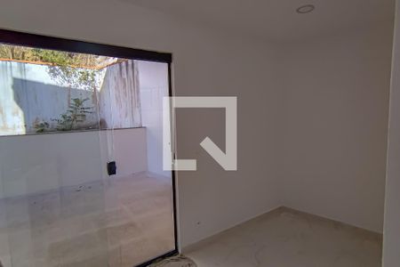 Casa à venda com 135m², 2 quartos e 1 vaga Casa à venda com 135m², 2 quartos e 1 vagaCozinha