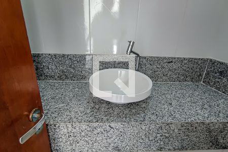 Lavabo de casa à venda com 2 quartos, 135m² em Tanque, Rio de Janeiro