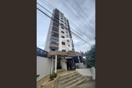 Apartamento à venda com 84m², 3 quartos e 2 vagas Apartamento à venda com 84m², 3 quartos e 2 vagasFachada