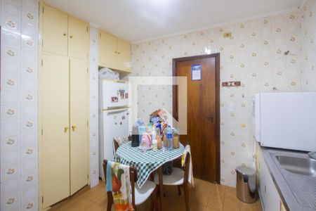 Casa à venda com 116m², 4 quartos e 2 vagasCozinha