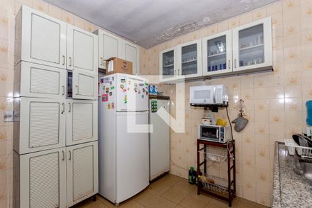 Casa à venda com 400m², 4 quartos e 3 vagasCozinha