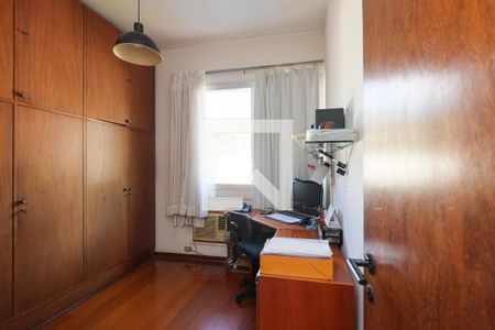 Apartamento à venda com 174m², 4 quartos e 2 vagas Apartamento à venda com 174m², 4 quartos e 2 vagasQuarto 1