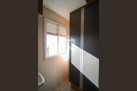 Apartamento para alugar com 65m², 2 quartos e 1 vagaÁrea de Serviço