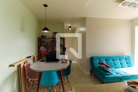 Apartamento à venda com 60m², 2 quartos e 1 vaga Apartamento à venda com 60m², 2 quartos e 1 vagaSala