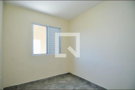 Quarto 2 de apartamento para alugar com 2 quartos, 48m² em Jardim Silvestre, Guarulhos