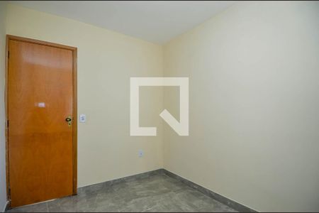 Quarto 2 de apartamento para alugar com 2 quartos, 48m² em Jardim Silvestre, Guarulhos