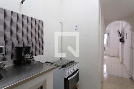 Cozinha de kitnet/studio para alugar com 1 quarto, 28m² em Catete, Rio de Janeiro