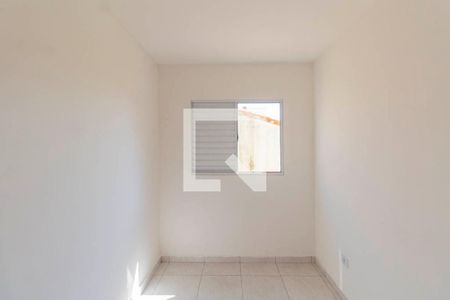 Quarto 1 de apartamento para alugar com 2 quartos, 44m² em Itaquera, São Paulo