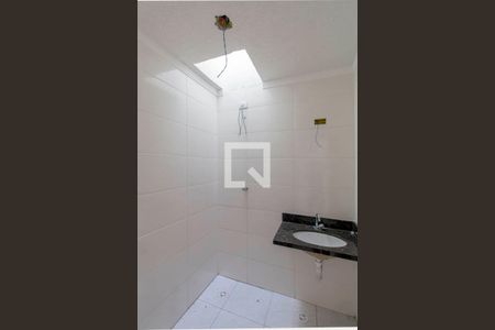 Apartamento para alugar com 44m², 2 quartos e 1 vaga Apartamento para alugar com 44m², 2 quartos e 1 vagaBanheiro