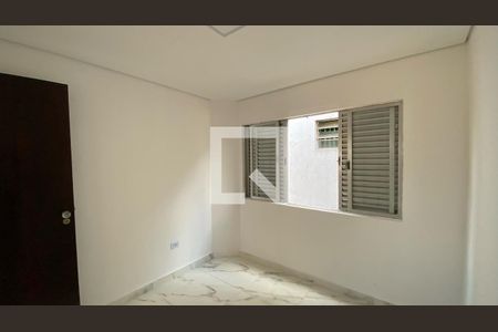 Quarto 1 de casa para alugar com 2 quartos, 60m² em Água Rasa, São Paulo