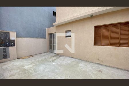 Casa para alugar com 60m², 2 quartos e sem vagaGaragem