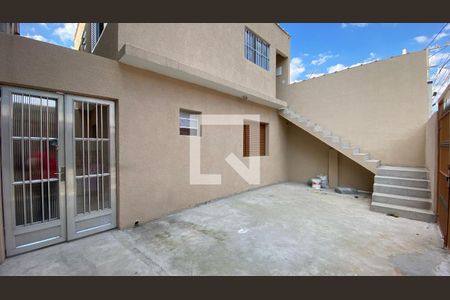 Casa para alugar com 60m², 2 quartos e sem vagaGaragem