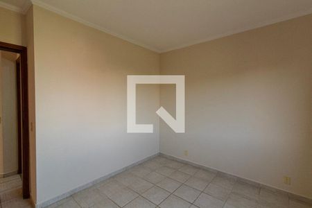 Apartamento para alugar com 95m², 3 quartos e 2 vagas Apartamento para alugar com 95m², 3 quartos e 2 vagasQuarto 2