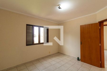 Apartamento para alugar com 95m², 3 quartos e 2 vagas Apartamento para alugar com 95m², 3 quartos e 2 vagasSuíte
