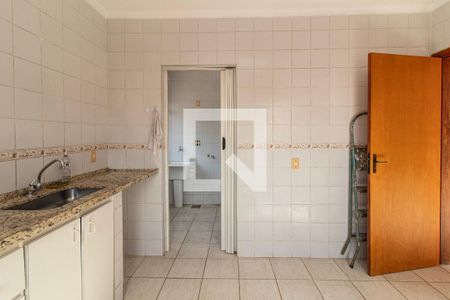 Apartamento para alugar com 95m², 3 quartos e 2 vagas Apartamento para alugar com 95m², 3 quartos e 2 vagasCozinha