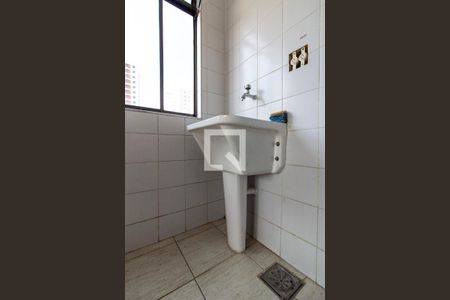Apartamento para alugar com 95m², 3 quartos e 2 vagas Apartamento para alugar com 95m², 3 quartos e 2 vagasÁrea de Serviço