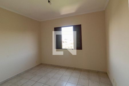 Apartamento para alugar com 95m², 3 quartos e 2 vagas Apartamento para alugar com 95m², 3 quartos e 2 vagasQuarto 2