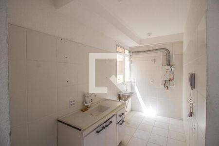 Cozinha de apartamento para alugar com 2 quartos, 40m² em Cerâmica, Nova Iguaçu