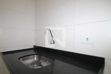 Sala/Cozinha de casa de condomínio para alugar com 1 quarto, 30m² em Vila Ré, São Paulo