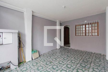 Casa para alugar com 90m², 3 quartos e 1 vaga Casa para alugar com 90m², 3 quartos e 1 vagaGaragem