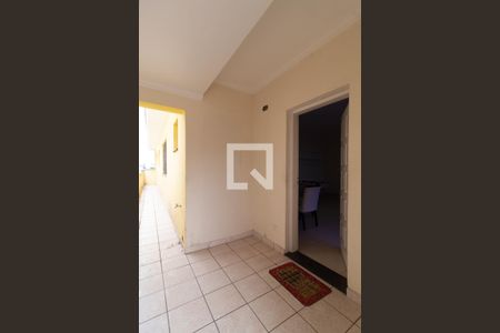 Casa à venda com 420m², 4 quartos e 4 vagas Casa à venda com 420m², 4 quartos e 4 vagasHall de entrada