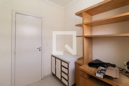 Casa à venda com 420m², 4 quartos e 4 vagas Casa à venda com 420m², 4 quartos e 4 vagasQuarto 3