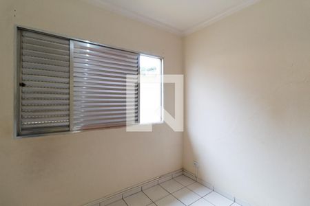 Casa à venda com 420m², 4 quartos e 4 vagas Casa à venda com 420m², 4 quartos e 4 vagasQuarto 1
