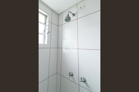 Apartamento para alugar com 55m², 2 quartos e 1 vaga Apartamento para alugar com 55m², 2 quartos e 1 vagaDetalhe do banheiro