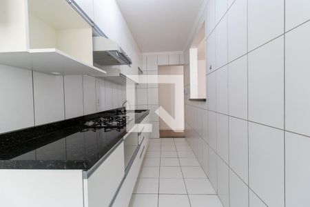 Apartamento para alugar com 55m², 2 quartos e 1 vaga Apartamento para alugar com 55m², 2 quartos e 1 vagaCozinha - Armários