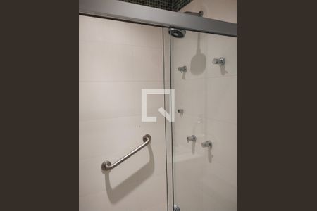 Apartamento para alugar com 100m², 2 quartos e 2 vagasBanheiro da Suíte 2