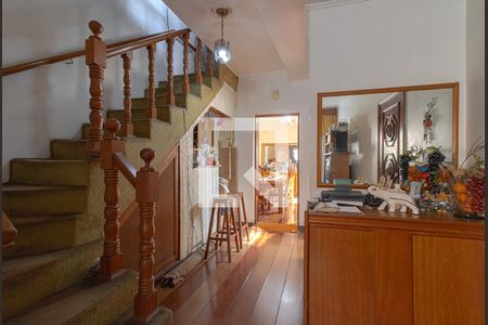 Casa à venda com 300m², 3 quartos e 2 vagas Casa à venda com 300m², 3 quartos e 2 vagasárea reservada ao bar_1