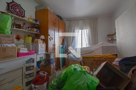 quarto1-2 de casa à venda com 3 quartos, 300m² em Vila Vermelha, São Paulo