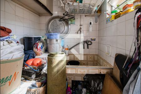 Casa à venda com 300m², 3 quartos e 2 vagas Casa à venda com 300m², 3 quartos e 2 vagasquarto de serviço_1